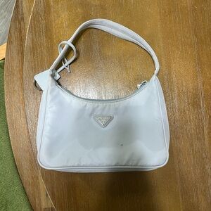 Prada Re-Edition 2000 handbag